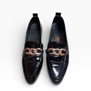 Black Patent Loafers Gold Chain Detail Women’s Size 7 | Classic Dress Flats